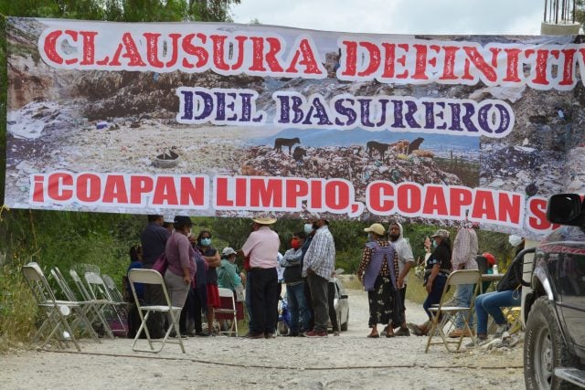 Exigen pobladores de Santa María Coapan cierre definitivo del relleno sanitario