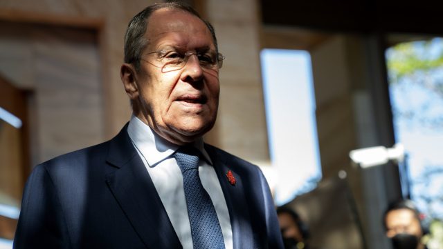 Serguéi Lavrov: «Si Occidente pretende derrotar a Rusia en el campo de batalla, entonces no hay nada de qué hablar con ellos»