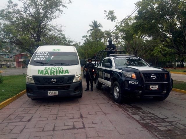 Hoy no hay transporte público en Zihuatanejo