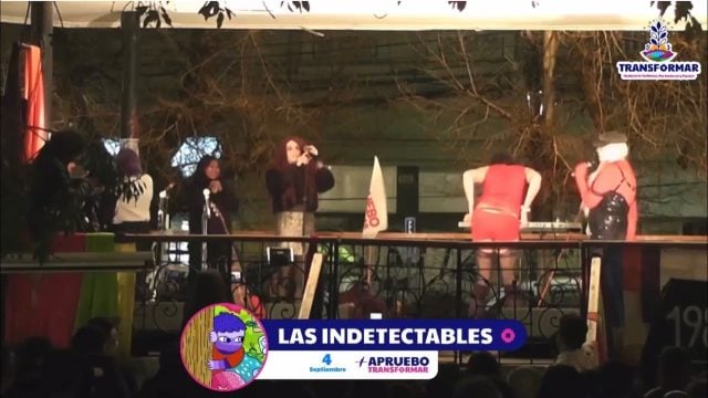 Comando de Movimientos Sociales por el Apruebo: Performance en Valparaíso transgrede los términos mínimos de un espacio abierto a personas de todas las edades