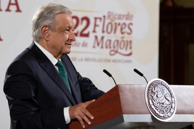 AMLO: Inversionistas mexicanos tendrán preferencia en compra de Banamex