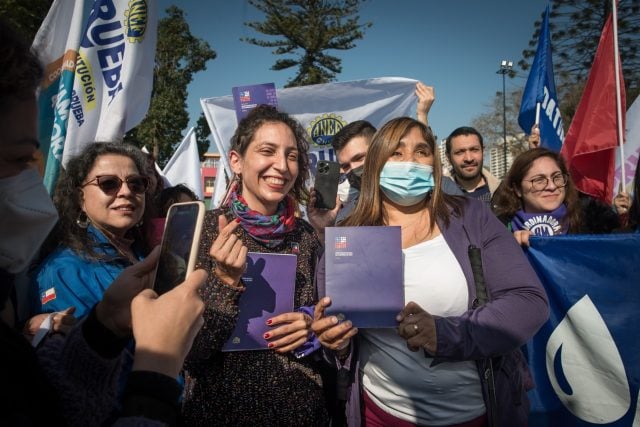 Senadora Fabiola Campillai se suma al Comando de los Movimientos Sociales: Aparecerá en franja del Apruebo