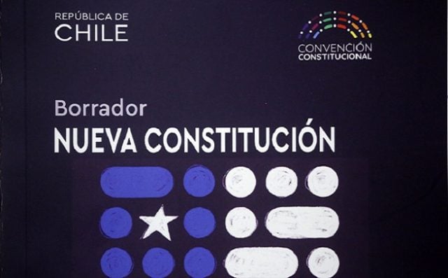 Claves Constituyentes: ¿Qué dice la propuesta constitucional sobre derechos laborales?