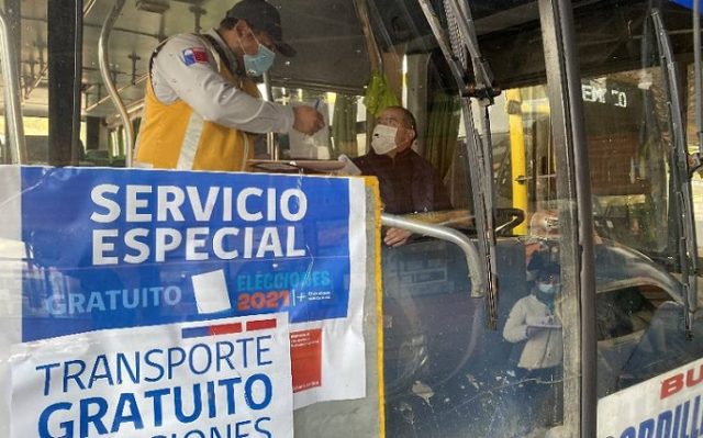 Solicitan al gobierno transporte público gratuito para el día del plebiscito de salida