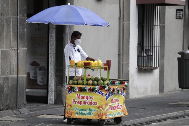 Aumenta empleo informal en Puebla, llega a 72.8%