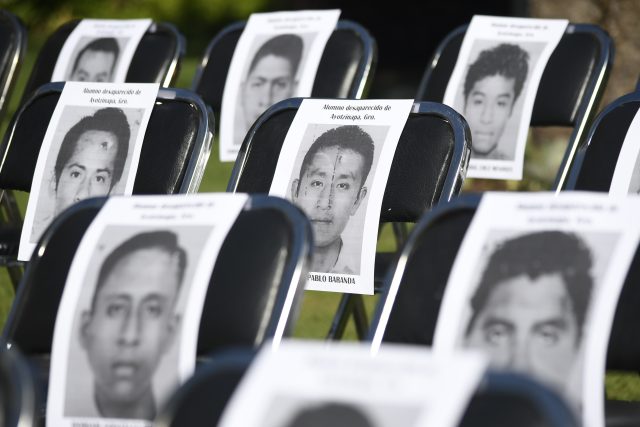 Estudiantes de Ayotzinapa