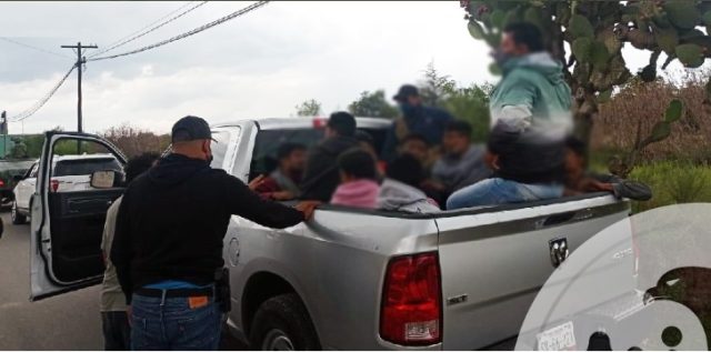 Detienen a 23 migrantes, estaban en un inmueble en Acajete