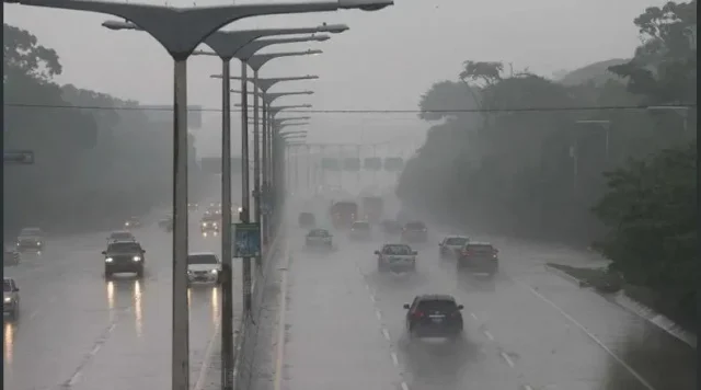 Alerta máxima en El Salvador tras fuertes lluvias y derrumbes que ya dejan al menos siete muertos