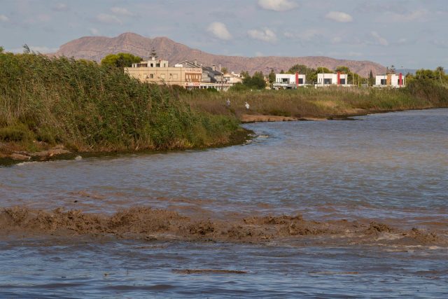 Situación del Mar Menor mejoró con respecto al 2021 por la retirada de las algas