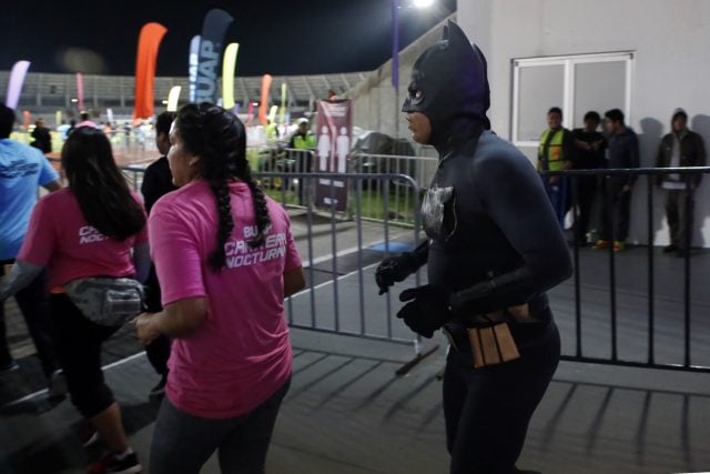 ¡Ponte tus tenis! Viene la carrera Nocturna Universitaria