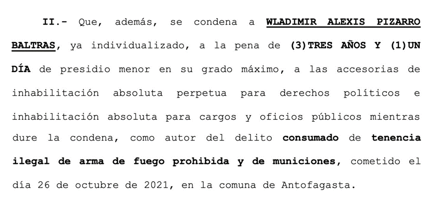 El ex funcionario, conocido por sus discursos machistas, racistas y su devoción a figuras como José Antonio Kast, fue procesado y condenado a 10 años por tráfico ilegal de estupefacientes y 3 años y un día de presidio, por tenencia ilegal de armas de fuego prohibidas y municiones.