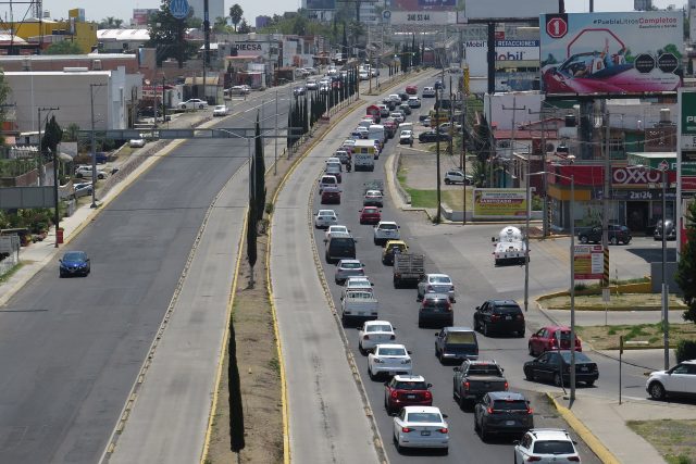 AMLO extiende plazo para regular autos «chocolate» hasta final de año