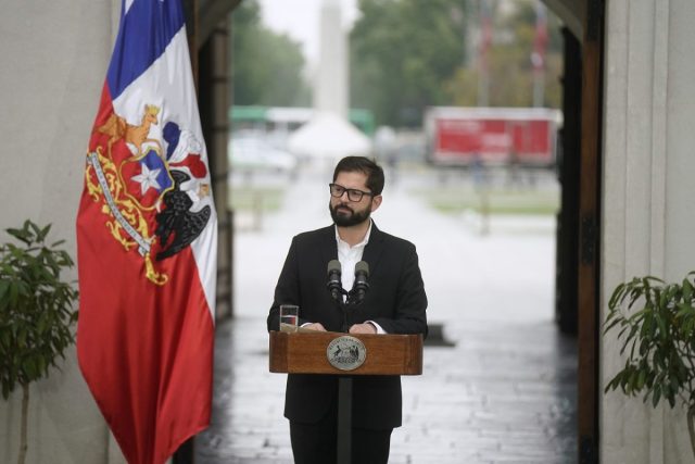 Presidente Boric por 18-O: “Hubo muertos, abusos sexuales y mutilaciones oculares que no pueden quedar impunes”