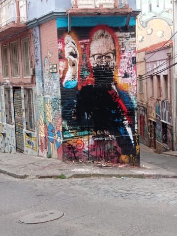 Vandalizan mural de Salvador Allende en Valparaíso