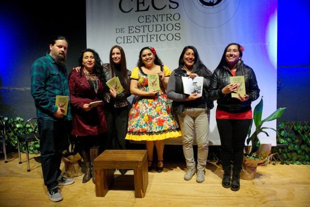 libro cantoras los ríos