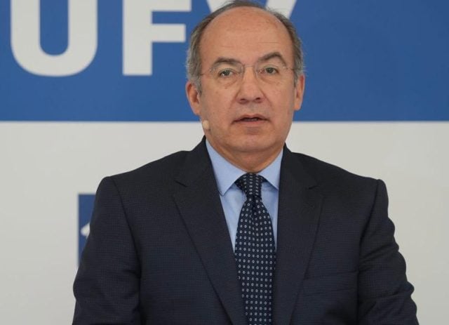 Obtiene Felipe Calderón permiso para vivir en España