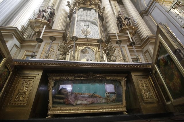 Exhibirán reliquias en Cripta de los Obispos en la Catedral poblana