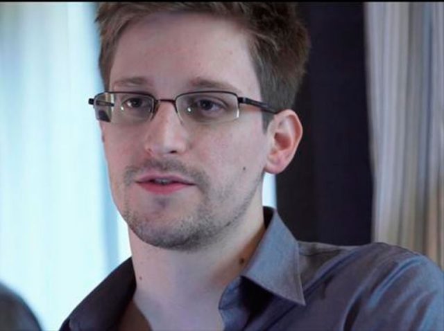 edward-snowden-acciones-meta