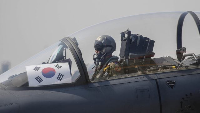 Corea del Sur ejecuta simulacros de ataque con bombas guiadas por láser en respuesta al lanzamiento de misiles del Norte