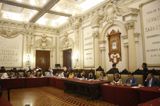 Regidores poblanos dejarán cargo para participar en elecciones 