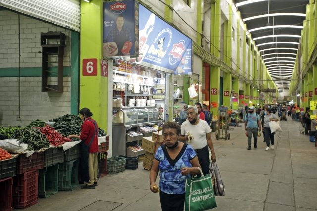 Se investigan obras de particulares en Central de Abasto