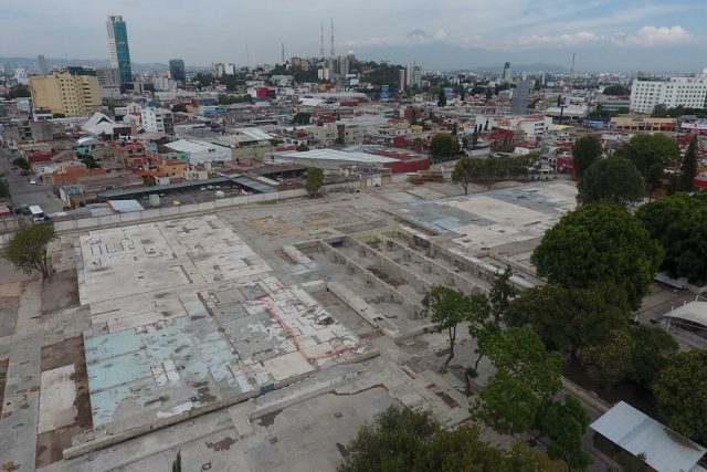 Dice IMSS que inició construcción en San Alejandro; no hay indicio de obra