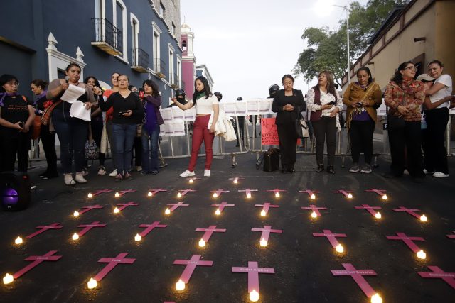 Pasan lista a 49 mujeres ¡»ausentes»! por feminicidios en Puebla