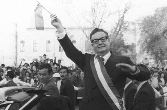 Un día como hoy, en 1970, asumía la presidencia de Chile, Salvador Allende Gossens