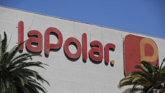 La Polar se negó a entregar la documentación que «acreditaría» la originalidad de su ropa a organización de consumidores