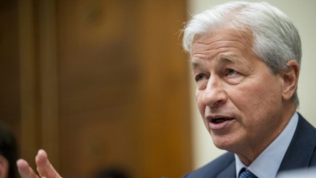 Jefe de JPMorgan alerta sobre posible recesión de EE.UU. en 2023