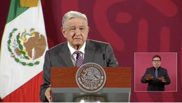 AMLO firma decreto de «Vacaciones dignas» de 12 días