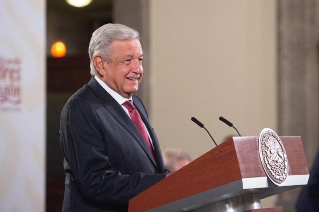 Relación con Perú está en pausa: AMLO