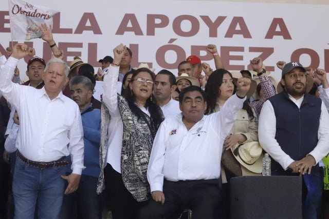 La 4T no terminará en 2024, augura gobernador en  manifestación pro AMLO