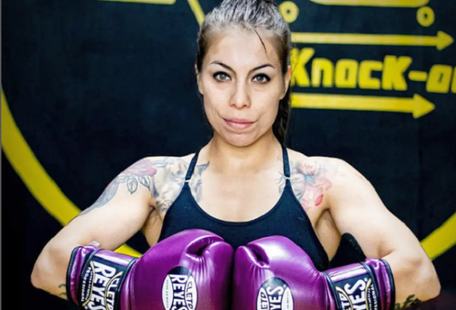 «Leona» Daniela Asenjo ruge con más fuerza: Valdiviana retuvo título mundial de boxeo  