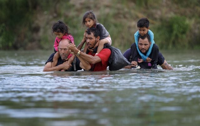 Llama AMLO «inhumanas» a medidas contra migrantes en EU, ¿qué propone?