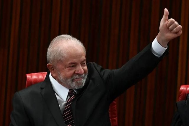 Brasil: Recibe Lula da Silva constancia de presidente electo