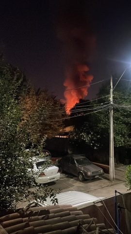 Incendio en Quilicura: Tres viviendas se vieron afectadas (Fotos+video)