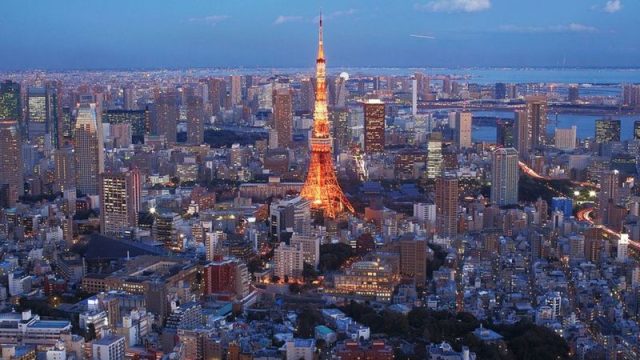 Esta es la suma de dinero que pagará Japón por cada hijo a las familias que se muden fuera de Tokio