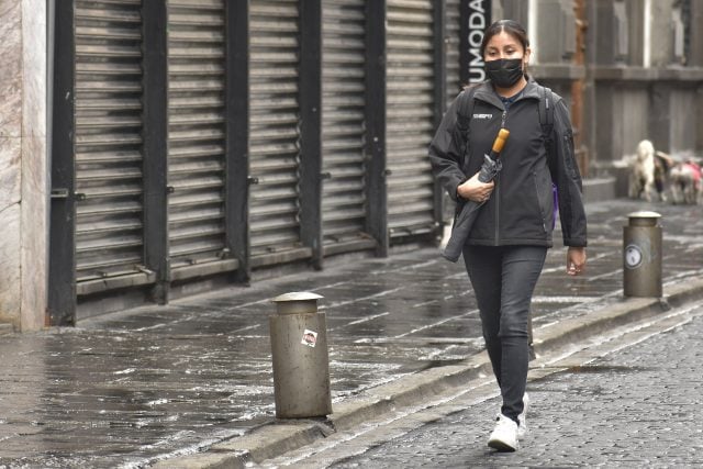 Pronostican lluvias, ambiente muy frío por la mañana y por la noche en México