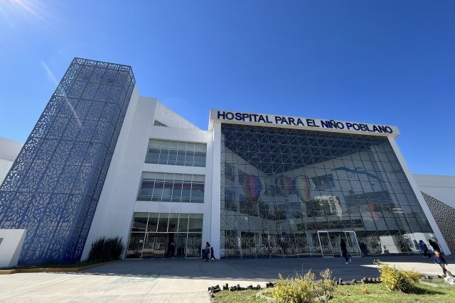 Esclarece Salud manifestación de personal en Hospital del Niño Poblano