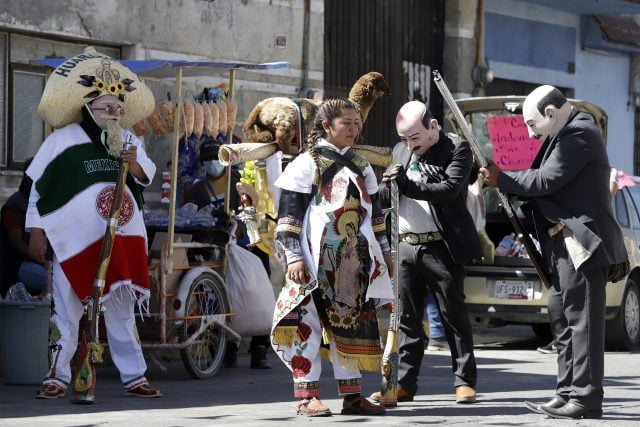 De los 49 carnavales en Puebla, sólo hubo incidentes en Huejotzingo: Segob