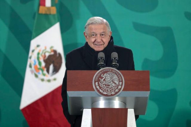 Califica AMLO al gobierno de Dina Boluarte en Perú, como golpista  y espurio