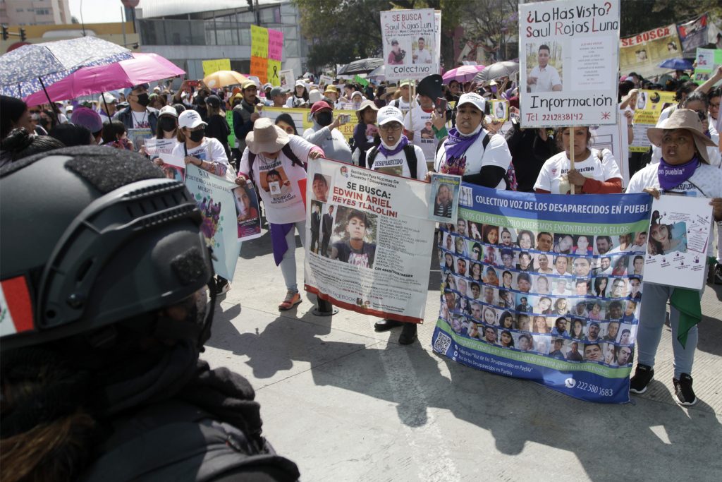 Marchan por mujeres desaparecidas y aseguran que la cifra aumenta