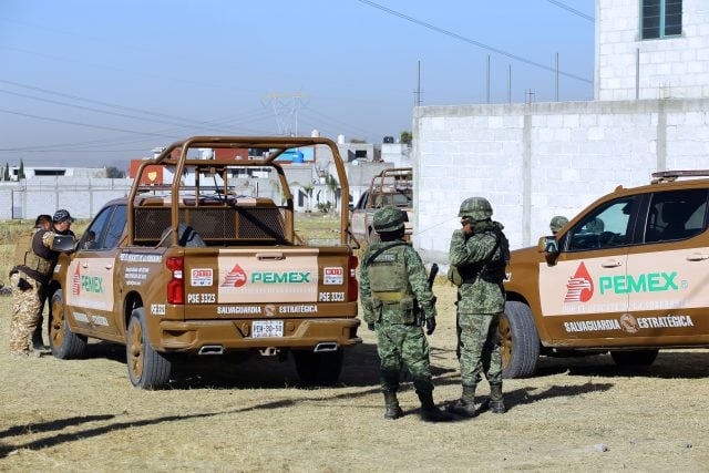 Presuntos huachigaseros balean a elementos de Pemex en Xonacatepec