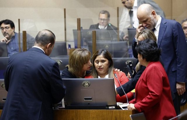 Senadora Fabiola Campillai solicita desafuero de diputada Cordero por cuestionamientos a su ceguera