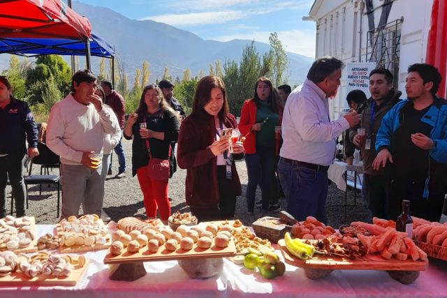 En nueva planta de procesamiento de leche caprina en Chincolco se desarrolló emotivo encuentro de crianceros productores de Cabildo y Petorca