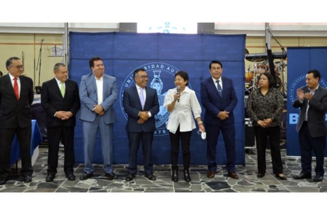 BUAP entregará definitividades para celebrar a los maestros