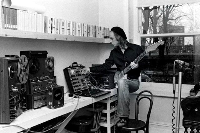 Brian Eno Redfems