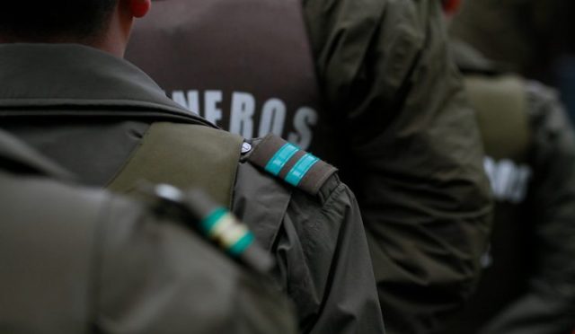 Carabinera que pateó y provocó aborto a una mujer en una comisaría recibió beneficio de libertad vigilada