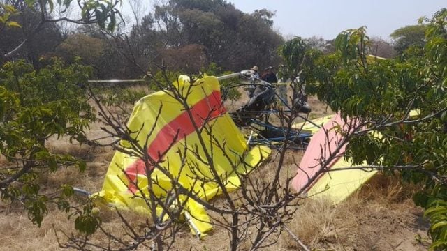 Avioneta se desploma en Cohuecan, deja un muerto y un herido